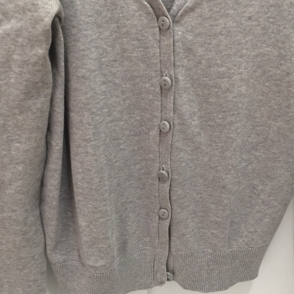 Cardigan - Picture 3 of 9